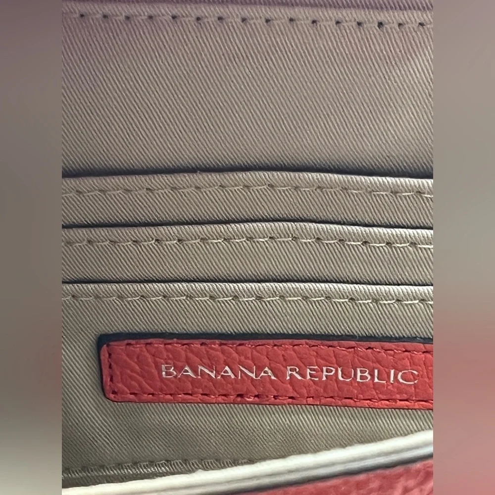 Banana Republic structured leather crossbody shoulder chic bag in Orange